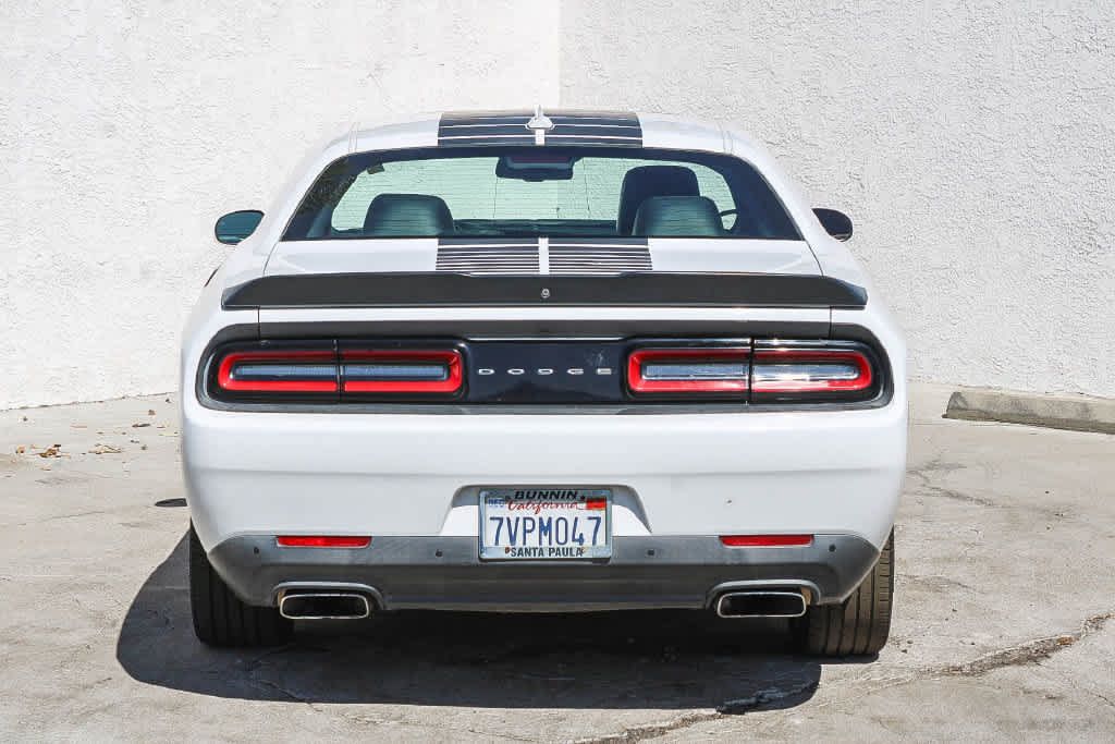 Used 2016 Dodge Challenger R/T Plus RWD image 5