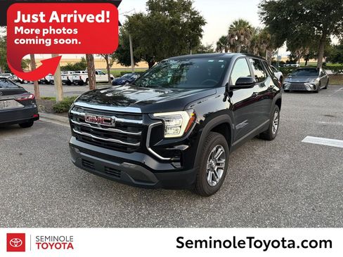 Used 2026 GMC Terrain Elevation FWD image 1