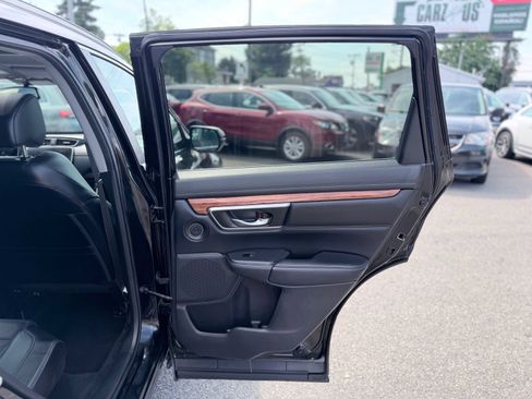 Used 2018 Honda CR-V Touring image 20
