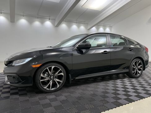 Used 2020 Honda Civic Sport image 3