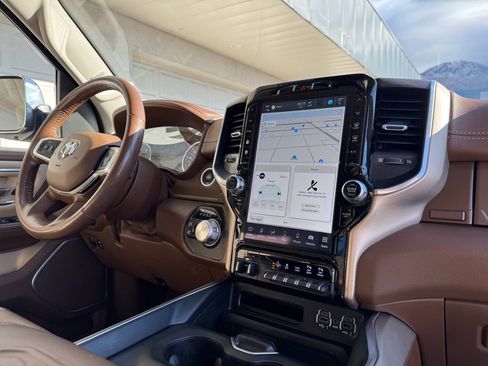 Used 2022 RAM 1500 Laramie image 14