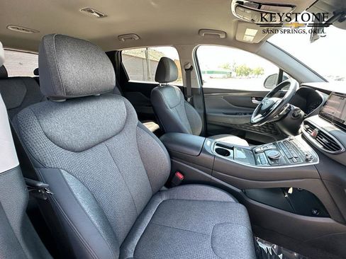Used 2023 Hyundai Santa Fe SEL image 19