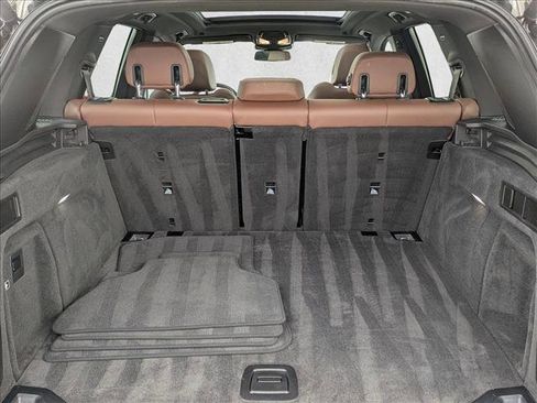 Used 2024 BMW X5 xDrive40i w/ Premium Package image 6
