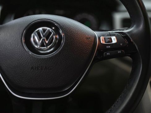 Used 2019 Volkswagen Atlas SE FWD image 23