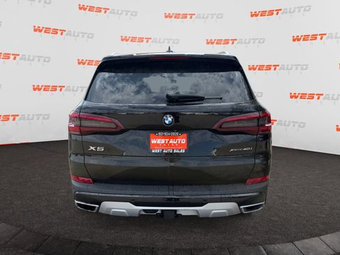 Used 2021 BMW X5 xDrive40i w/ Premium Package 3 AWD/4WD image 4