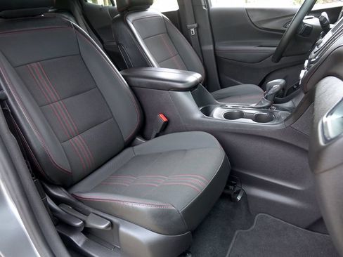 Used 2024 Chevrolet Equinox RS FWD image 8