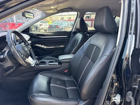 Used 2023 Nissan Altima 2.5 SR FWD image 25
