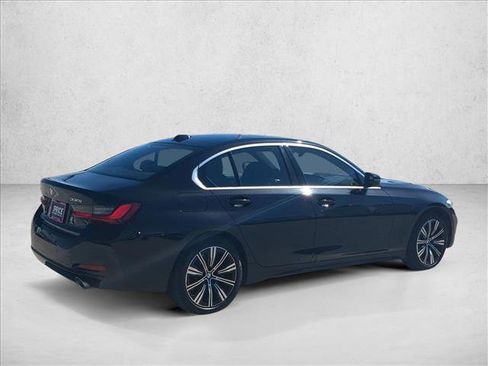 Used 2025 BMW 330i xDrive Sedan AWD/4WD image 5