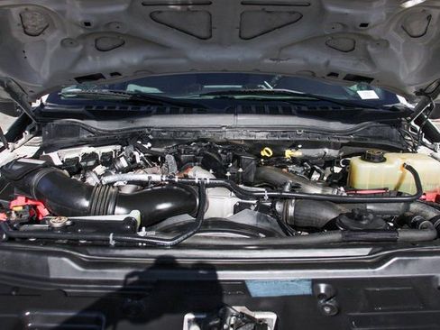 Used 2019 Ford F550 4x4 Crew Cab Super Duty image 13