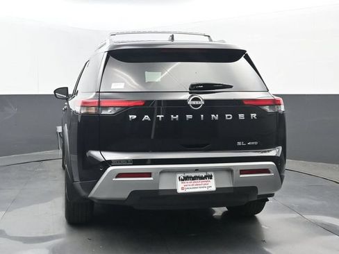 Used 2025 Nissan Pathfinder SL AWD/4WD image 21