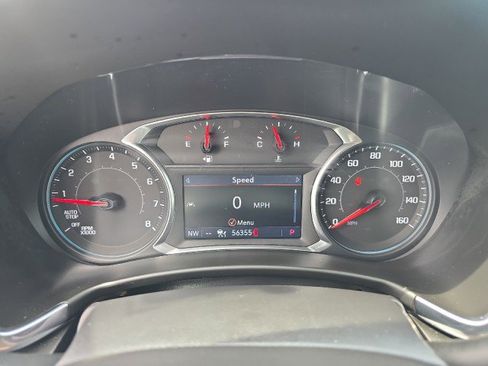 Used 2019 Chevrolet Equinox Premier FWD image 18