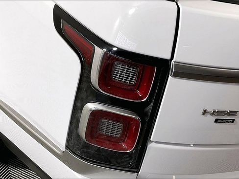 Used 2022 Land Rover Range Rover Westminster Edition image 28