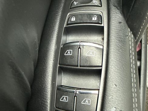 Used 2019 Nissan Armada SL image 24