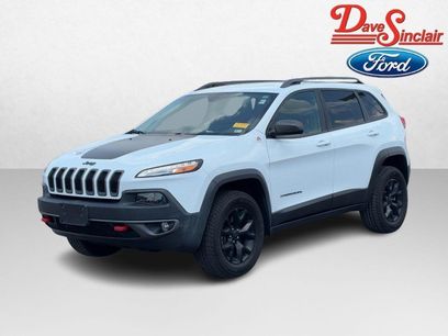 Used 2015 Jeep Cherokee Trailhawk w/ Leather Interior Group