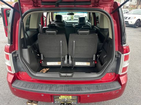 Used 2009 Ford Flex SEL image 25
