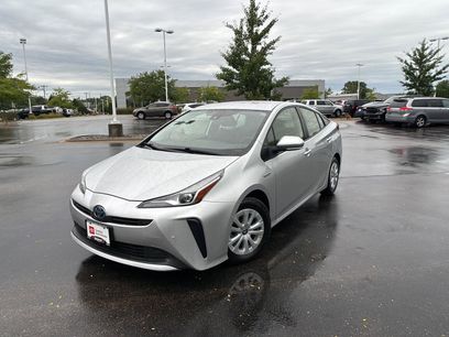 Used 2022 Toyota Prius LE