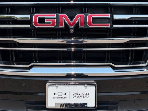 Used 2021 GMC Yukon SLT w/ SLT Premium Package AWD/4WD image 32