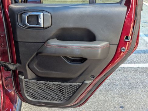 Used 2021 Jeep Gladiator Rubicon image 26