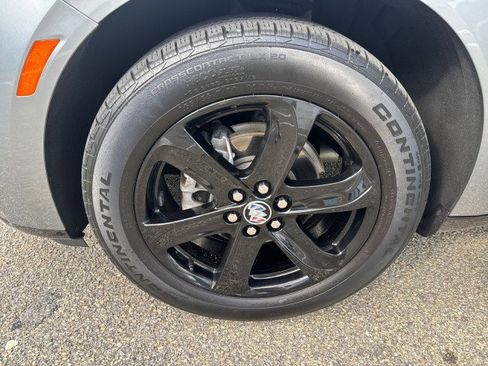 Used 2024 Buick Enclave Essence w/ Sport Touring Edition image 26