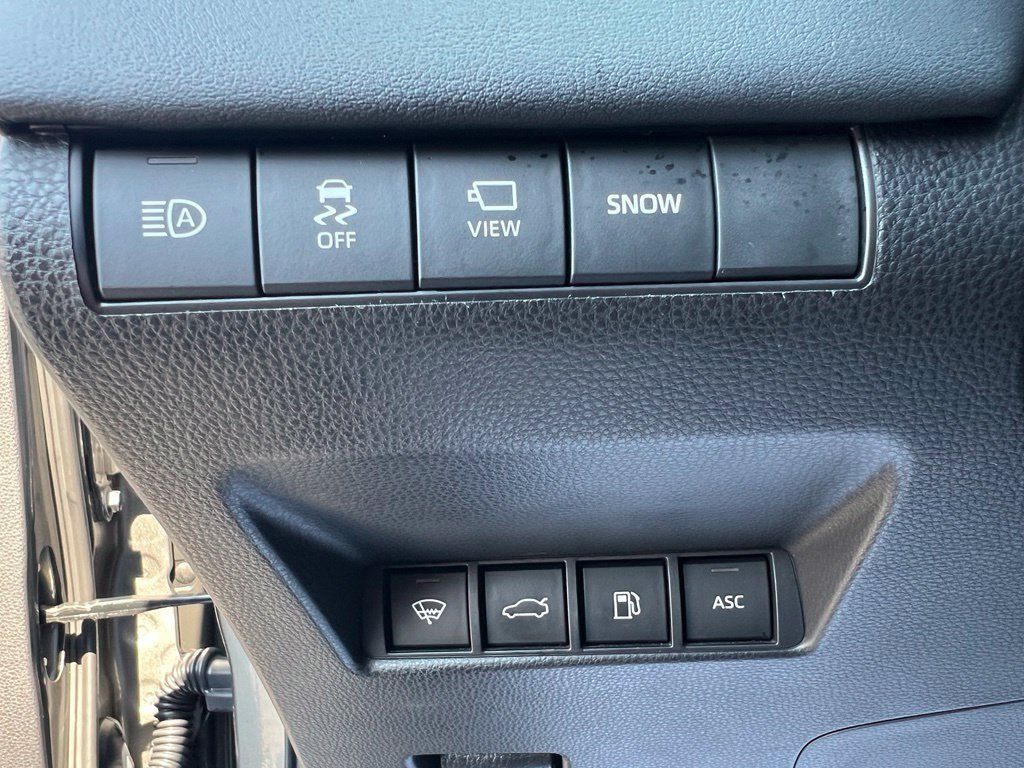 Certified 2022 Toyota Mirai w/ Toyota Teammate Package RWD image 40