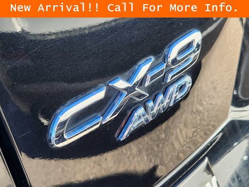 Used 2018 MAZDA CX-9 Touring w/ Touring Premium Package AWD/4WD image 6