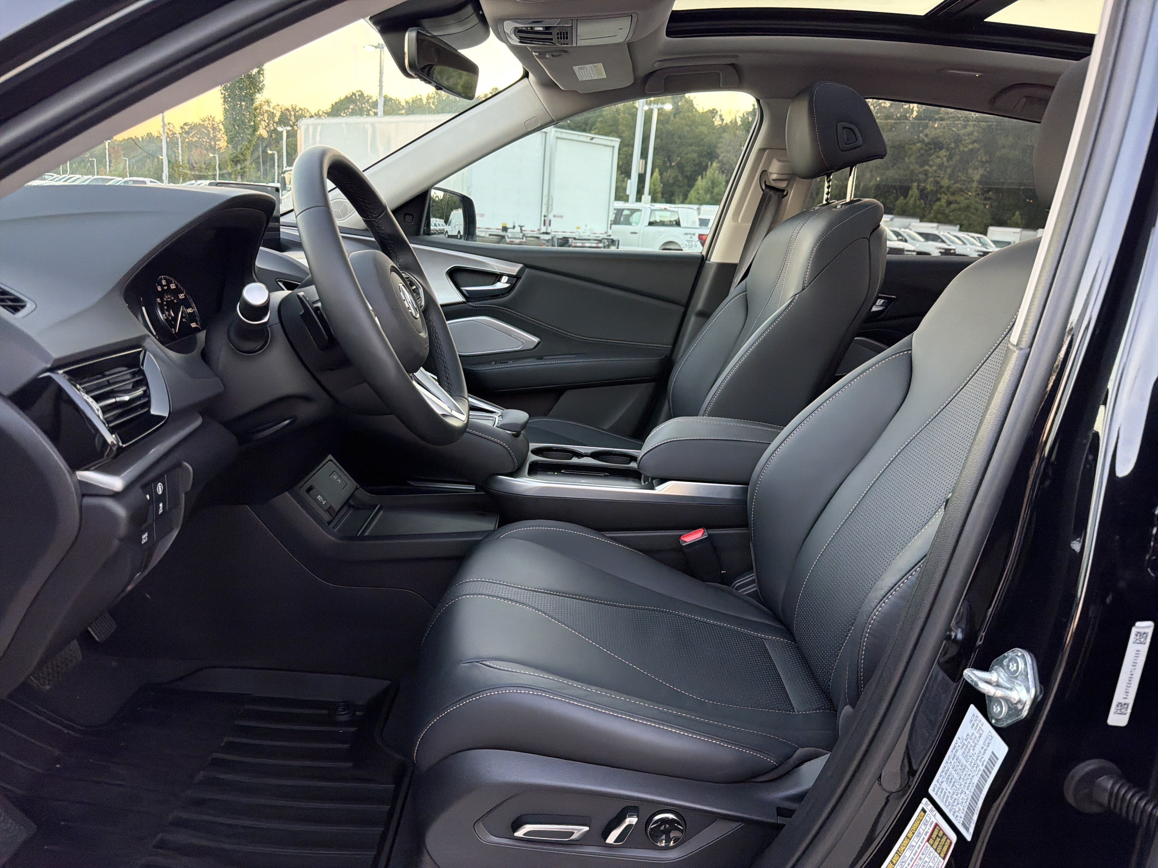 Used 2026 Acura RDX w/ Technology Package AWD/4WD image 16