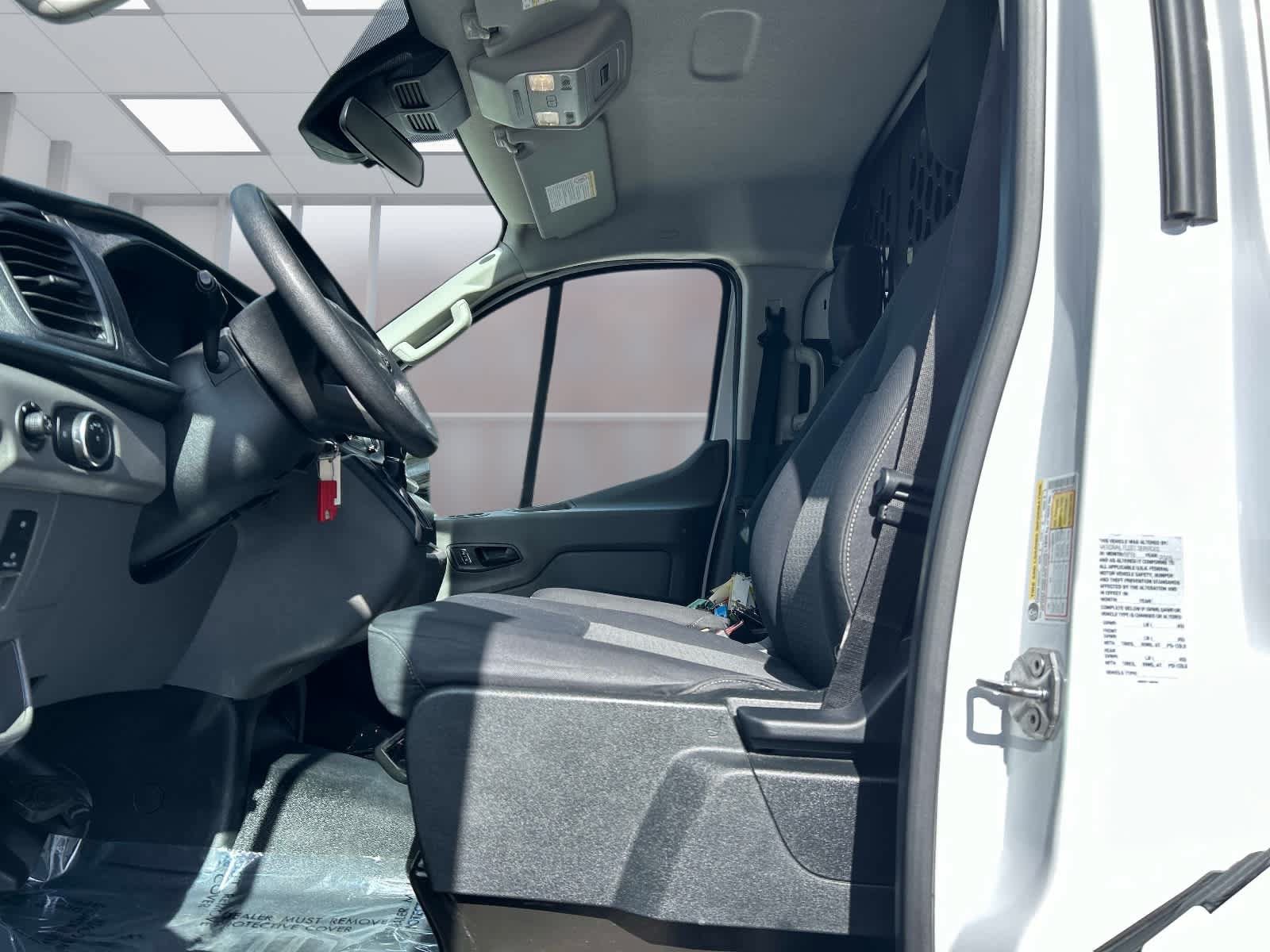 Used 2025 Ford Transit 250 Low Roof w/ Exterior Upgrade Package RWD image 19