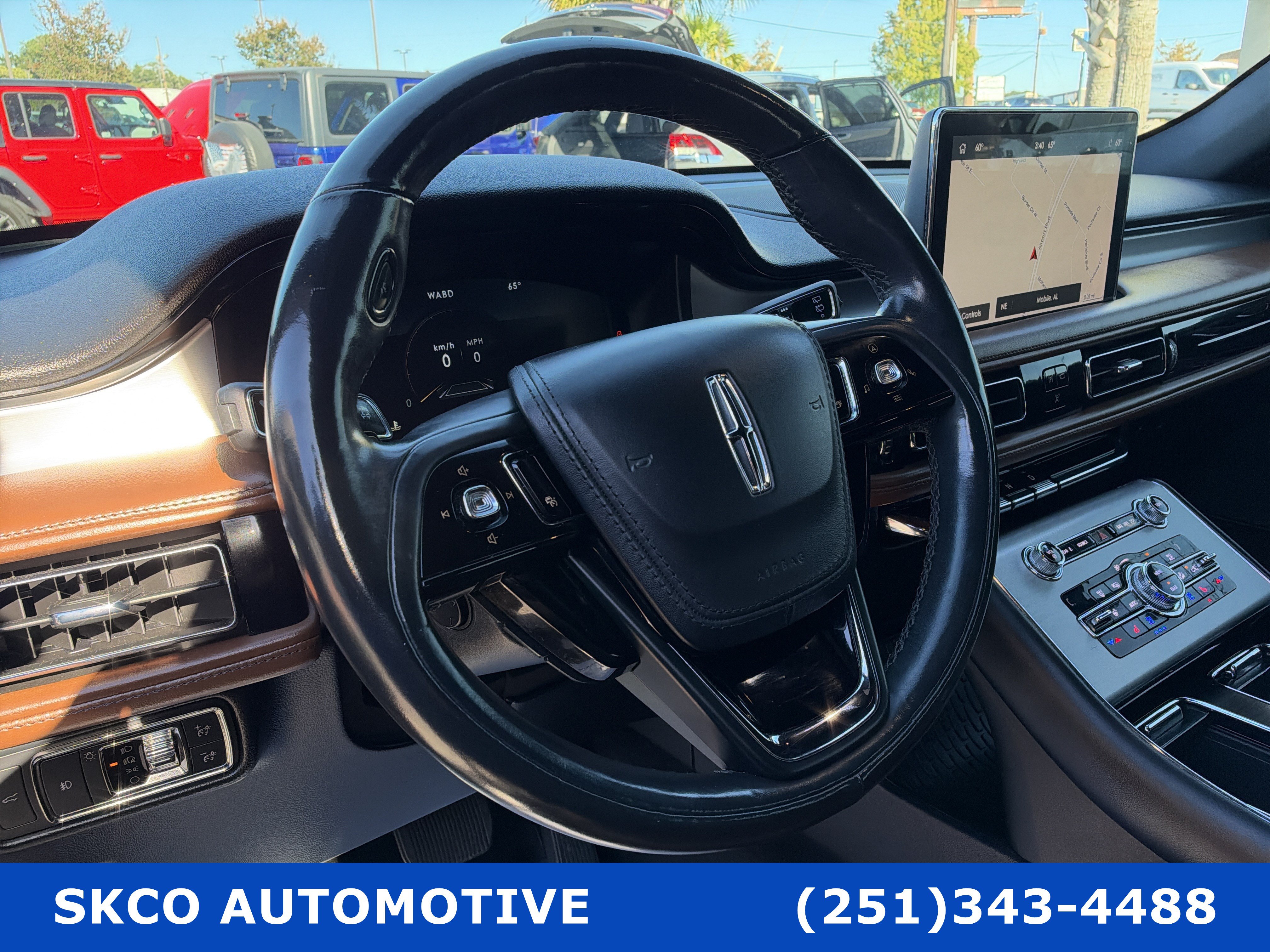 Used 2020 Lincoln Aviator Reserve w/ Equipment Group 201A RWD image 19
