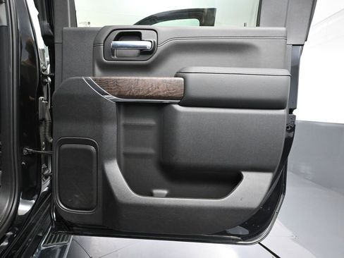 Used 2023 GMC Sierra 2500 Denali w/ Technology Package image 50