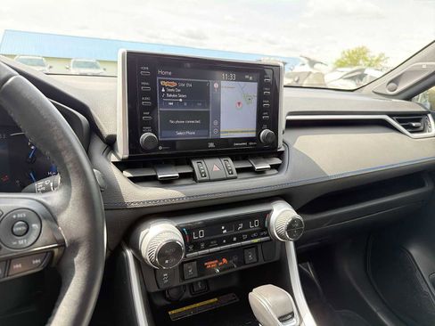 Used 2021 Toyota RAV4 XSE AWD/4WD image 23