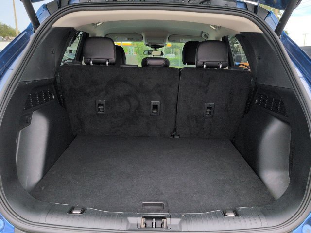 Certified 2022 Ford Escape SE w/ SE Sport Appearance Package FWD image 13