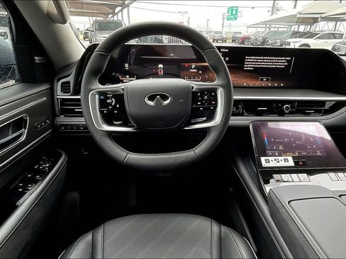 New 2026 INFINITI QX80 Luxe RWD image 26