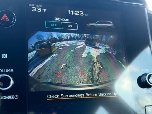 Certified 2025 Subaru Forester Premium image 31