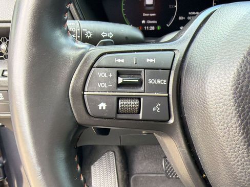 Used 2024 Honda CR-V Sport image 17