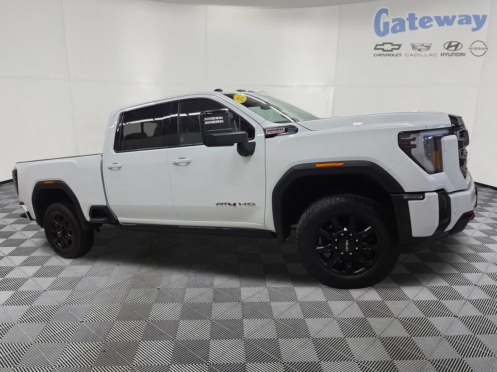 Used 2025 GMC Sierra 3500 AT4 w/ AT4 Premium Plus Package AWD/4WD 360° Tour