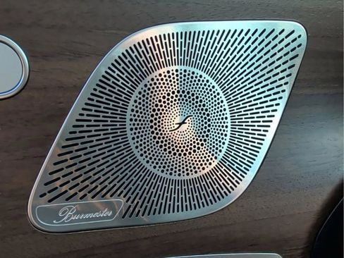 Used 2025 Mercedes-Benz GLS 450 4MATIC image 23