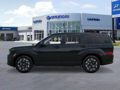 New 2026 Hyundai Santa Fe SE image 3