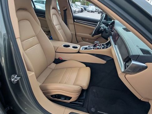 Used 2023 Porsche Panamera Platinum Edition image 15