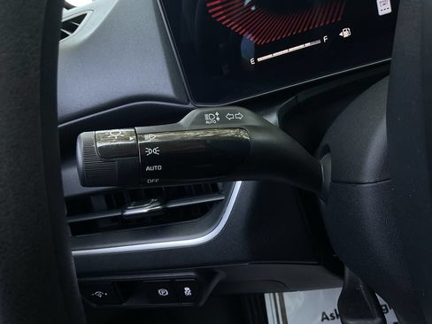 Used 2025 Kia K4 FWD image 29