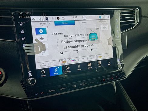 New 2026 Jeep Grand Wagoneer image 13