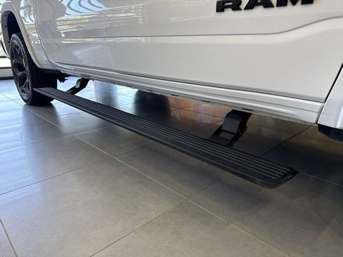 Used 2024 RAM 1500 Limited AWD/4WD image 58