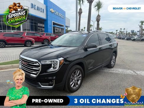 Used 2023 GMC Terrain SLT AWD/4WD image 1