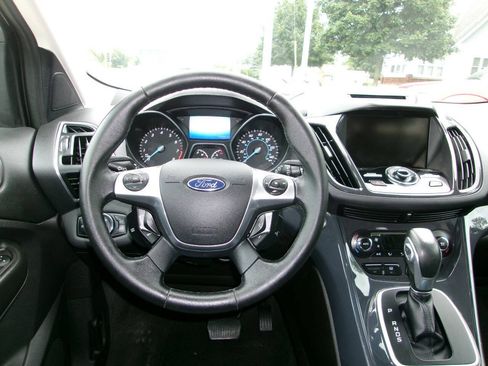 Used 2013 Ford Escape Titanium AWD/4WD image 6