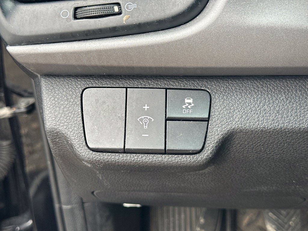Used 2018 Kia Rio LX FWD image 18