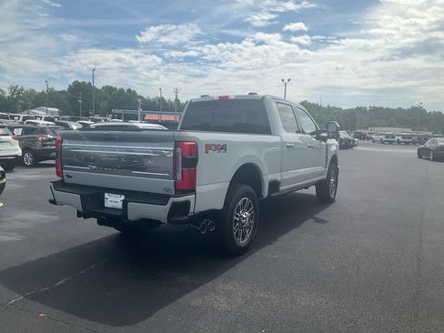 New 2026 Ford F250 Platinum w/ Platinum Plus Package AWD/4WD image 5