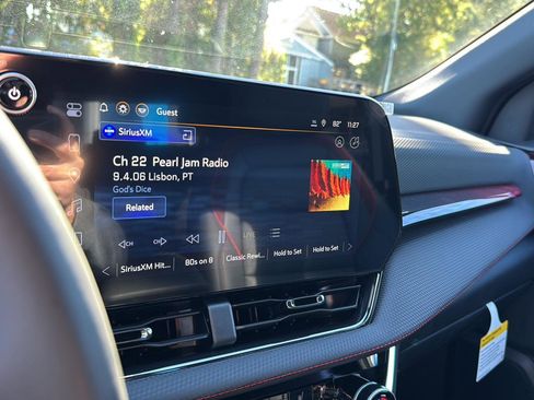 New 2026 Chevrolet Equinox RS w/ Convenience Package III image 21