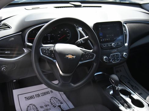 Used 2024 Chevrolet Malibu LT FWD image 14