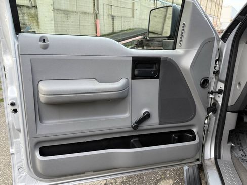 Used 2005 Ford F150 STX AWD/4WD image 32