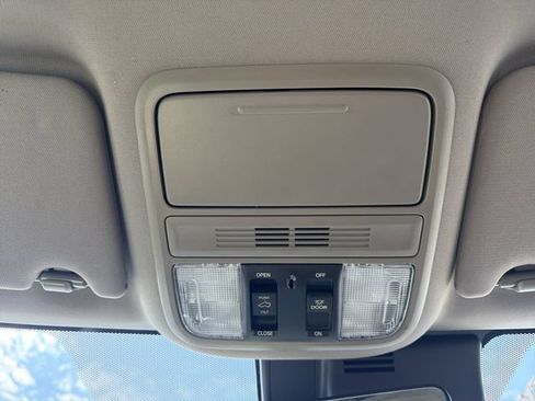 Used 2021 Honda Pilot EX-L image 40