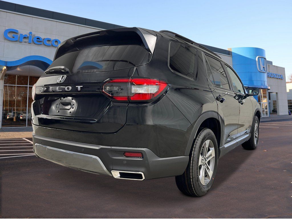 New 2026 Honda Pilot EX-L image 5